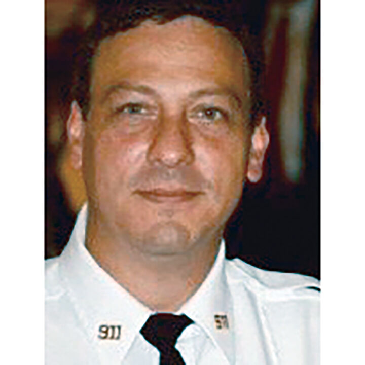 911 Dispatch seeks replacement for retiring chief